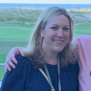 Meet your Posher, Liz